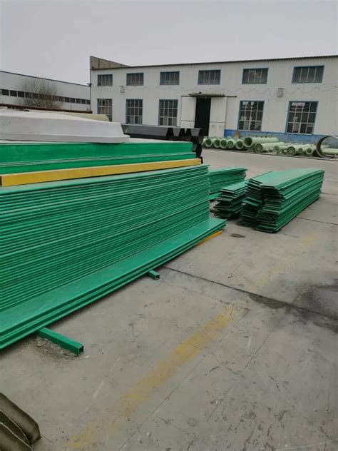 湖南衡阳150*100玻璃钢电缆桥架发货-发货公告-河北中悦玻璃钢有限公司
