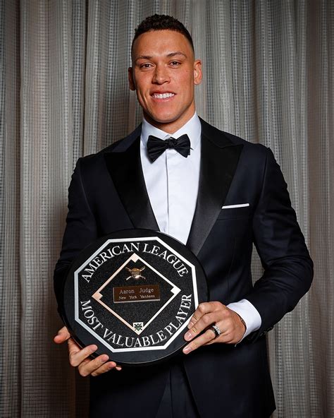 Aaron Judge Baseball 的图像结果