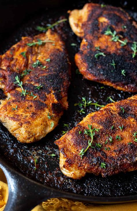 Perfect Chicken: How Long to Cook in Cast Iron Skillet?