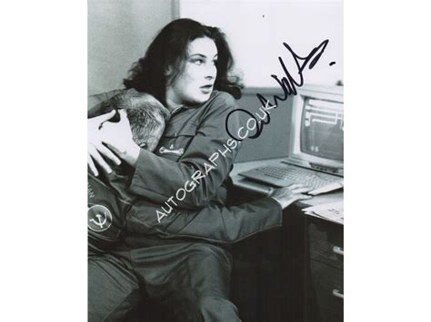 Julie T Wallace James Bond genuine authentic autograph signed photo AFTAL