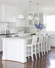 White Cabinet Paint Color by Choosing The Best White Paint Color For Your Kitchen Cabinets White Cabinet Paint Color