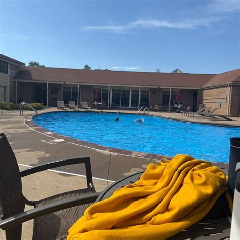 BEST WESTERN PLUS RAMKOTA HOTEL (Sioux Falls) - 2025 Hotel Reviews ...