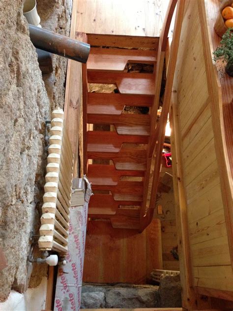 Escalera de pie alterno, japonesa, pie izquierdo, etc... - Carpintería ...