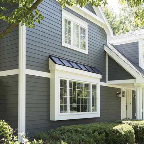 How Long Does Vinyl Siding Last In 2023 [Average Lifespan] - lifespan of vinyl siding