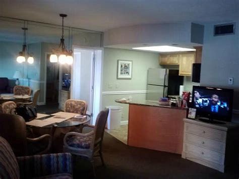 LIGHTHOUSE COVE RESORT (Pompano Beach) - Resort Reviews & Photos ...