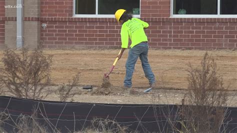 East Lake Elementary School set to open in Holly Hill in January | wltx.com
