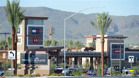Tucson Premium Outlets - Discover Marana