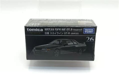 TAKARA TOMY PREMIUM NISSAN SKYLINE GT-R 26 1/64 SCALE – Havoc Hobby