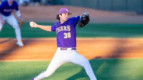 LSU baseball live score updates at Tennessee