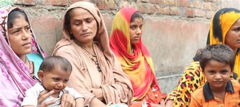 Searching for identity in India: Hindu refugees from Pakistan encounter ...