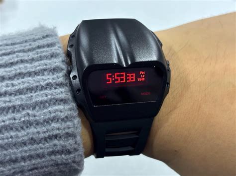 Digital Watch High-Tech 的图像结果