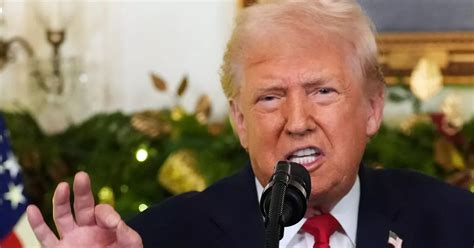 Trump announces plans for new navy warships to be known as ‘Trump-class’