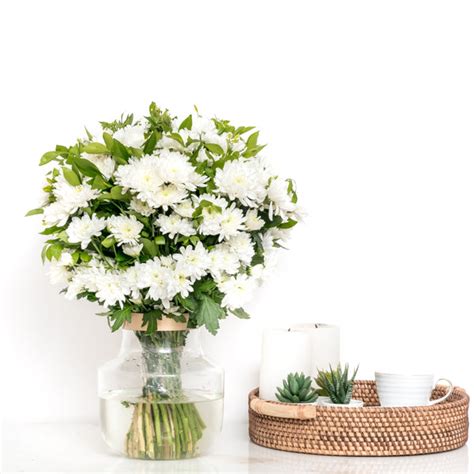 BOUQUETS – The Flora