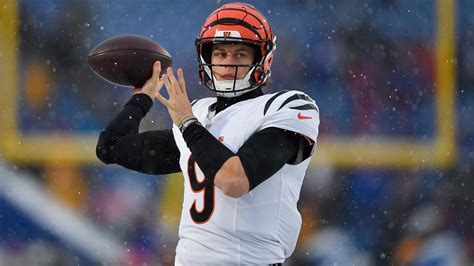 Packers Reportedly More Interested in Romeo Doubs Contract Extension ...