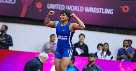 Asian Wrestling Championships: Indian women grapplers reap historical ...