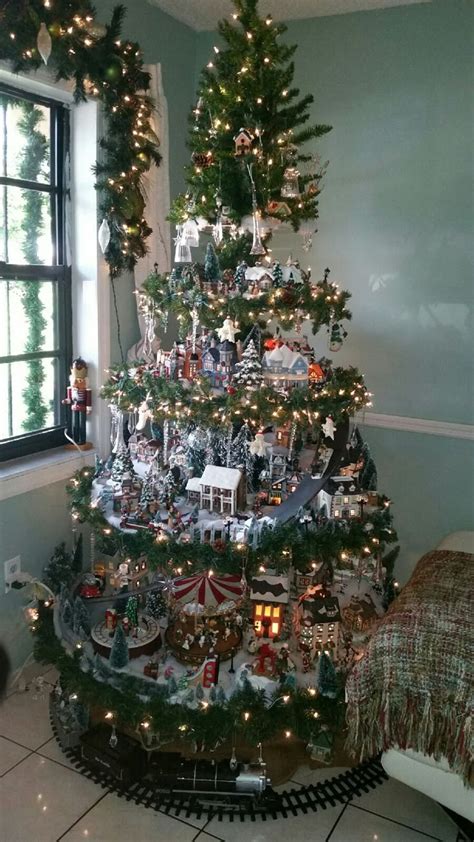 Christmas Tree Village 的图像结果