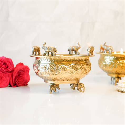 Gold Fluted Ceramic Urn / Vase with Lid, Small – RCasa SLS Retail ...