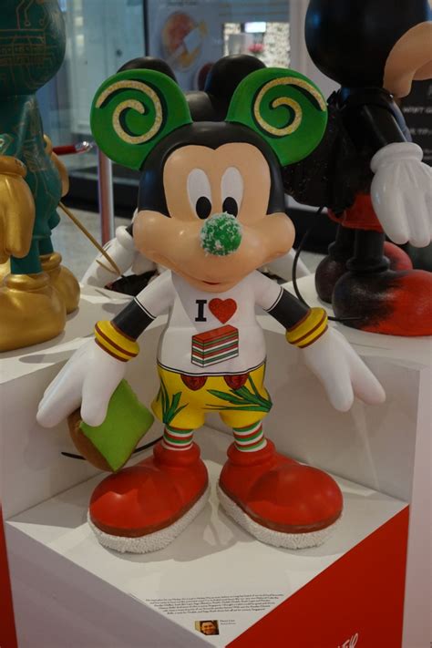 Mickey Mouse Go Local 的图像结果