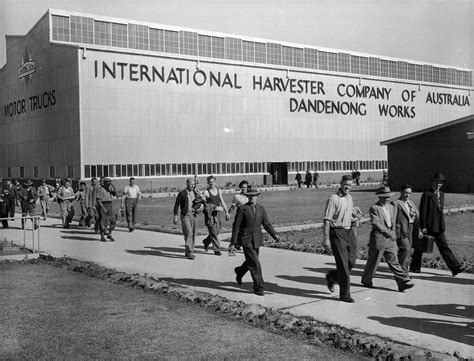 Negative - International Harvester, Dandenong Crowd Scene, Victoria, 1953