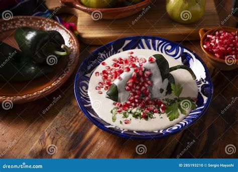 Chiles en Nogada Recipe stock photo. Image of cuisine - 285193210
