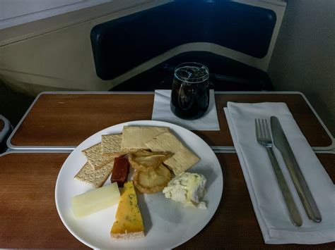 Qantas First Class Menu 的图像结果