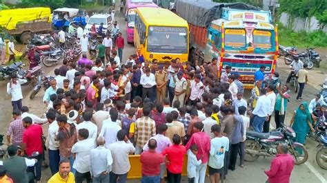 Madhya Pradesh: Janjatiya Adivasi Yuva Sangathan Blocks Khandwa-Baroda ...