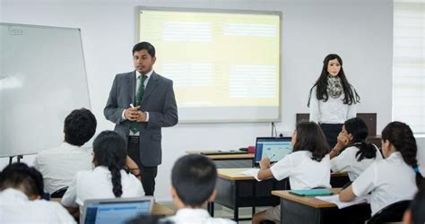 Robot 'Eagle,' Fluent In 30 Languages, Teaches Science & Humanities At ...