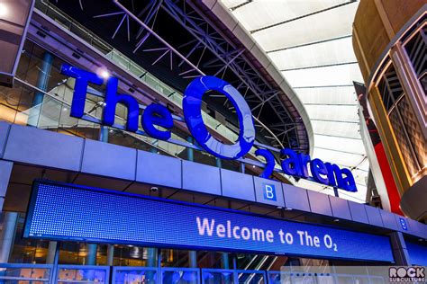 O2 Arena Tour 的图像结果