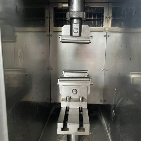 Flexural Strength Test Example 的图像结果
