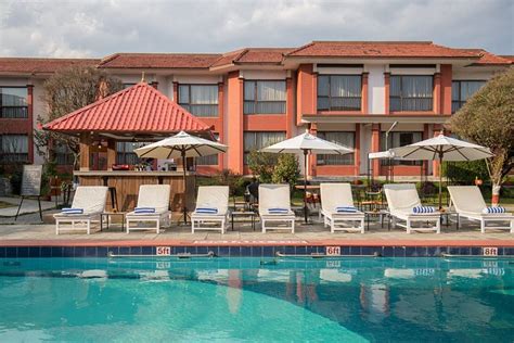 Pokhara Grande Pool: Pictures & Reviews - Tripadvisor