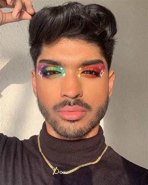 Pride Makeup : मेकअप के ये लुक्स हैं इंद्रधनुष की तरह कलरफुल ...