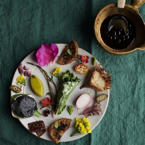 Restaurant Noma in Christiania | Kopenhagen | CREME GUIDES | Elegant ...