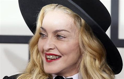 Trump-Hating Madonna Sings About ‘Assassination’ in Front of Her Kids