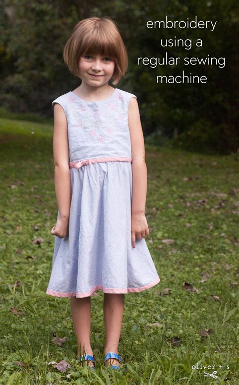 How to Use a Embroidery Sewing Machine 的图像结果