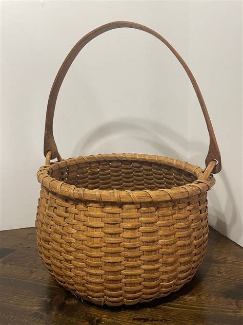 Vintage Handmade Gathering Basket, Handwoven Basket With Wood Handle ...