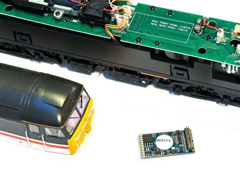 Image result for Fitting Sound Decoder to Bachmann Class 37