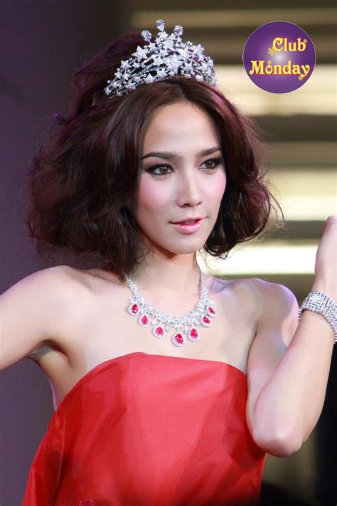 泰國身價最高的女星「Aump」-集美貌與高貴於一身的美女 - 每日頭條
