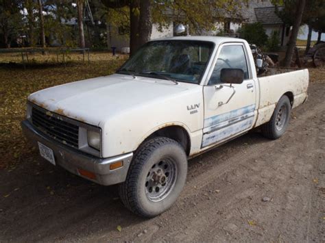 1981 Chevy Luv Diesel Pickup 2.2L 4-Speed 4X4 for sale in Minatare ...