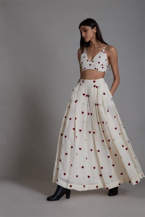 Buy Handwoven Pure Linen Embroidered Lehenga by MATI-Sustainable ...