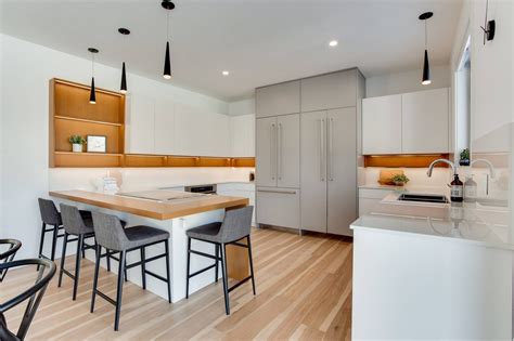 Peninsula Kitchen Layout