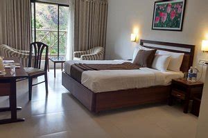 ABAD COPPER CASTLE RESORT MUNNAR (Pothamedu) - Hotel Reviews, Photos ...