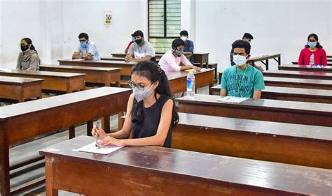 https://resize.indiatvnews.com/en/resize/newbucket/1200_-/2022/07/neet-ug-exam-1658023014.jpg