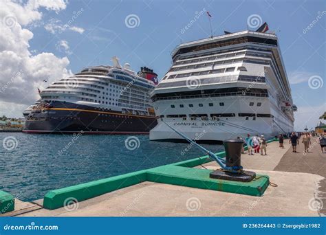 Nassau, Bahamas - May 14, 2019: Carnival Sunrise Cruise Ship Docked at ...