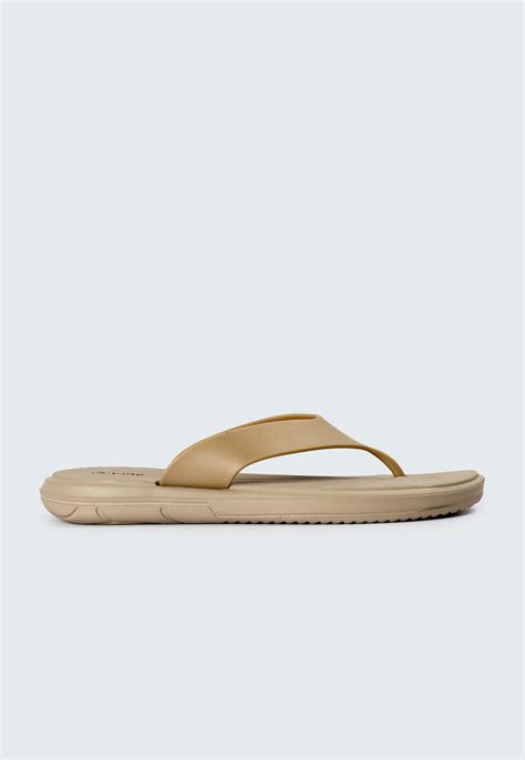 Sandals for Men - Buy Men's Sandals Online in India | Max Fashion