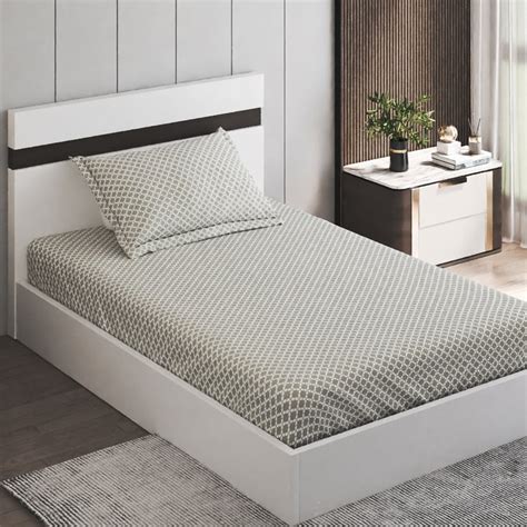 Buy Oxford Maize Cotton Printed 2Pcs Single Bedsheet Set from Home ...