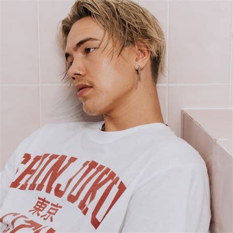 Official website of Asia's first Naval Aviation Museum :: Goa