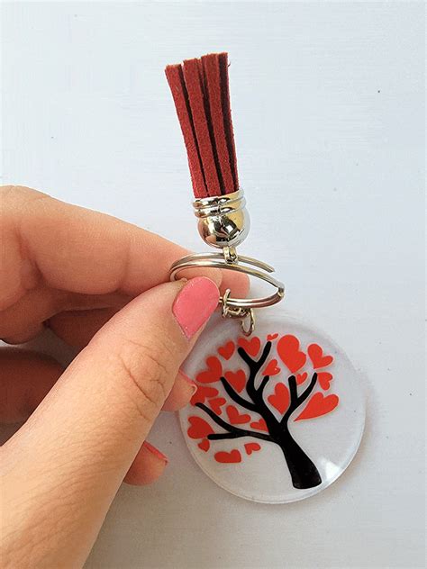 Creating a Key Chain Pattern in Cricut 的图像结果