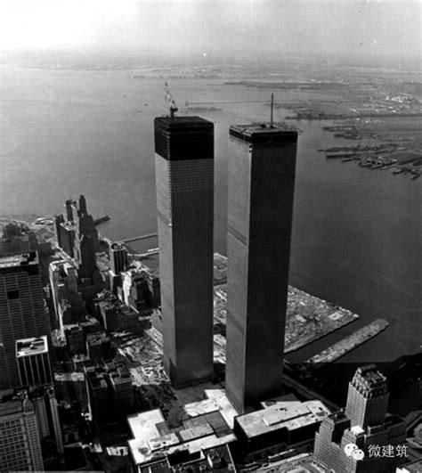纽约世贸大厦双子楼有多少层？“911事件”有多少人死亡？ - 每日头条