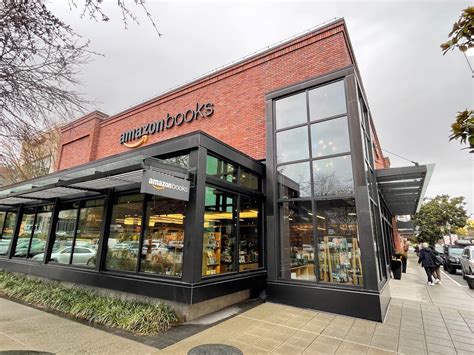 New chapter for physical retail: Barnes & Noble is growing — including ...