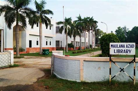 Buildings of Aligarh Muslim University every Aligarian would like to ...